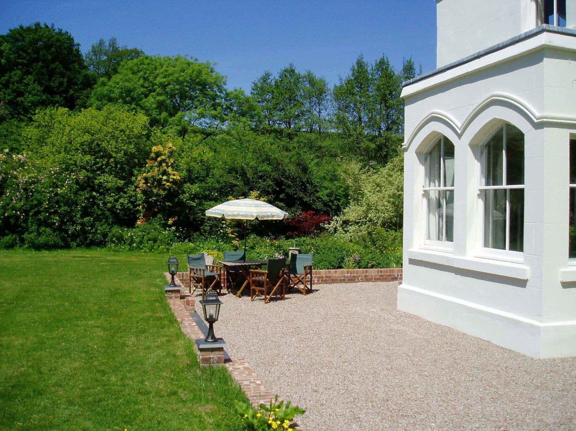 The Forest Country House B&B Newtown  Exterior photo